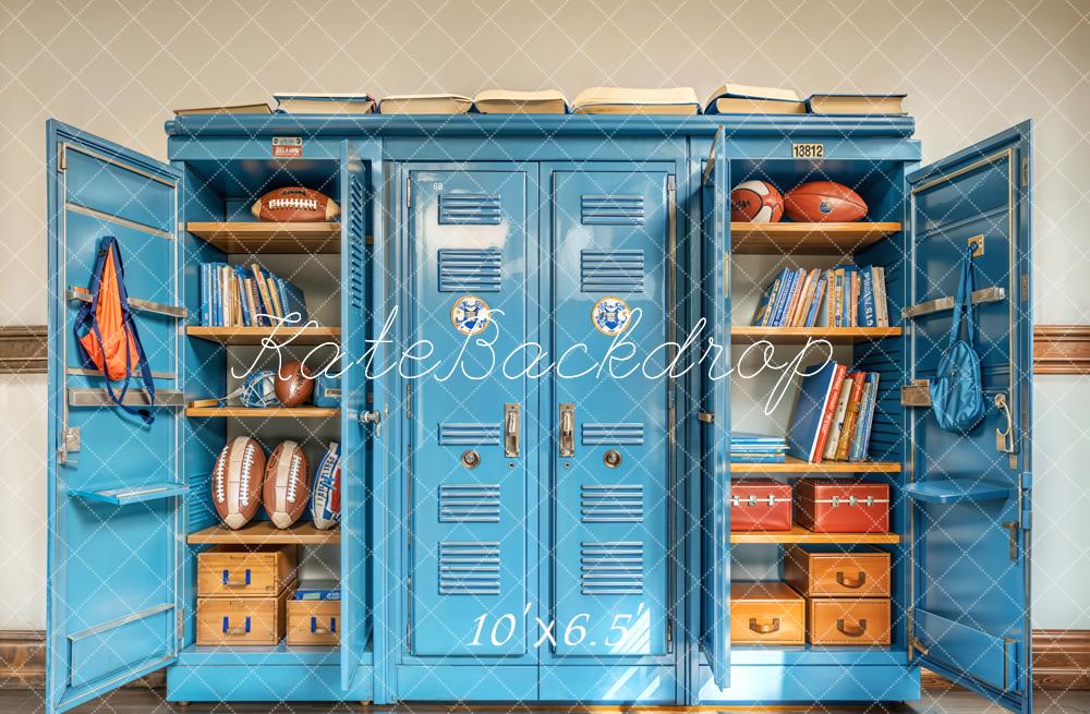 Kate Zurück Zur Schule Spind Bücher Sport Blau Hintergrund Entworfen von Emetselch - Kate Backdrop.de