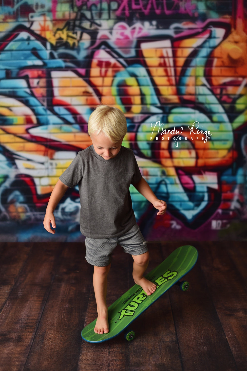 Kate Urbaner Graffiti Wandhintergrund von Mandy Ringe Fotograf - Kate Backdrop.de