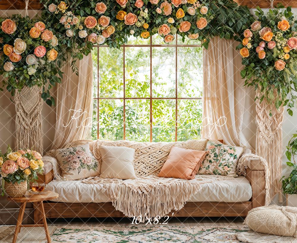 Kate Boho Fenster Sofa Blumen Beige Hintergrund Entworfen von Emetselch