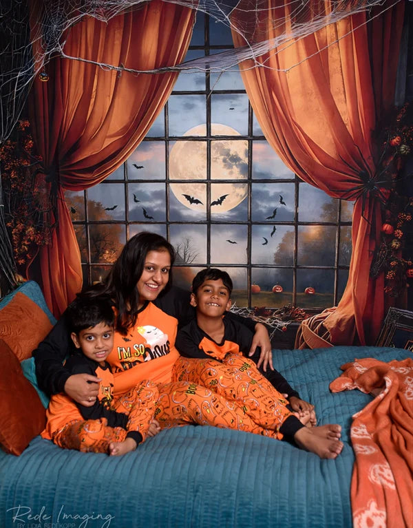 Kate Halloween Hintergrund Nacht Fledermaus Orangen Fenster Vorhang entworfen von Emetselch - Kate Backdrop.de