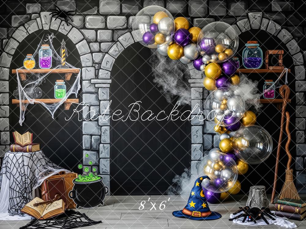 Kate Halloween Zaubertrank Bücher Ballons Hintergrund Entworfen von Patty Roberts