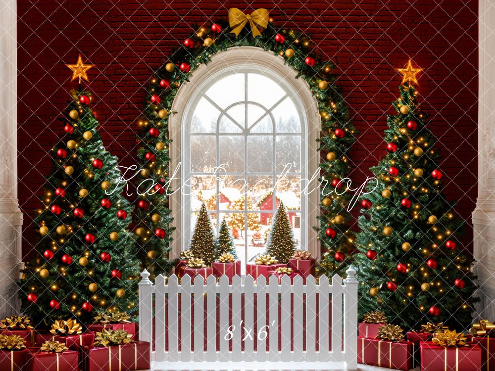 Kate Weihnachten Fenster Tannenbäume Rot Hintergrund Entworfen von Mini MakeBelieve - Kate Backdrop.de