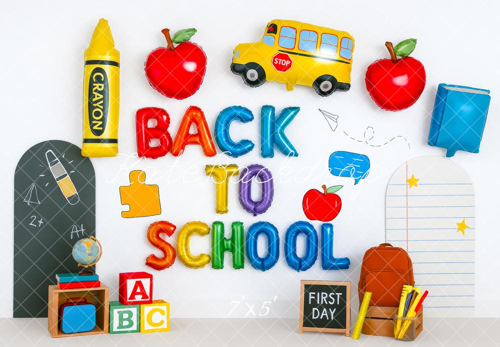 Kate Zurück zur Schule Ballons Schulbus Apfel Bunt Hintergrund Entworfen von Patty Roberts - Kate Backdrop.de