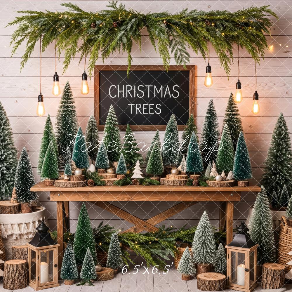 Kate Weihnachten Tannenbäume Holzskandinavisch Warmlicht Hintergrund Entworfen von Patty Roberts