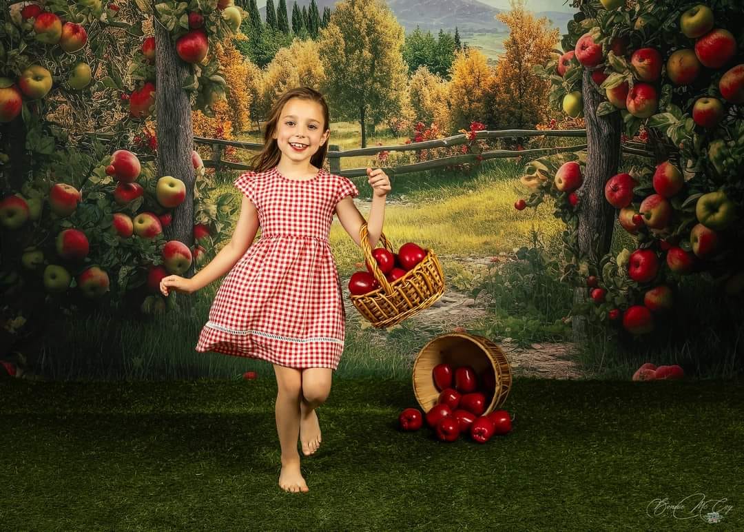 Kate Apple Arch Manor Hintergrund von Angela Marie Photography - Kate Backdrop.de