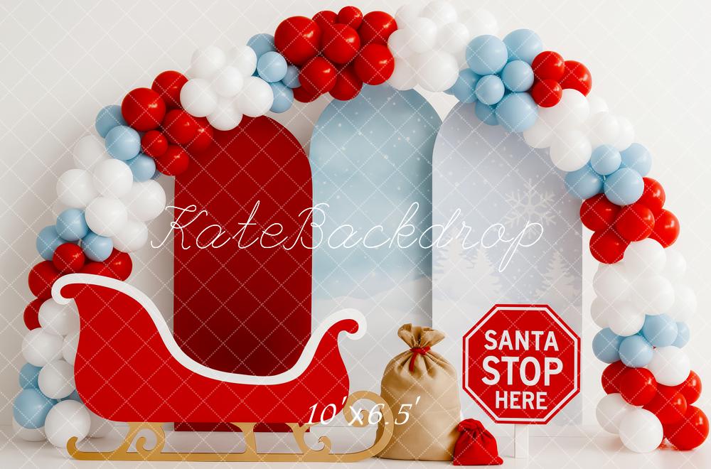 Kate Weihnachten Schlitten Ballonbogen Rot Hintergrund Entworfen von Patty Roberts - Kate Backdrop.de