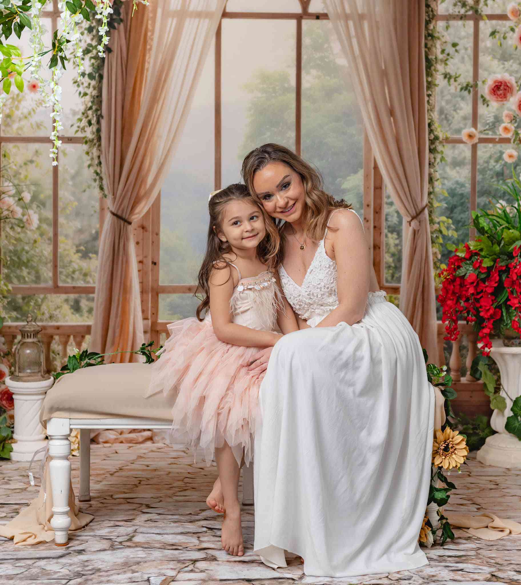Kate Frühling Rosa Blumen Fenster Zimmer Hintergrund von Emetselch - Kate Backdrop.de