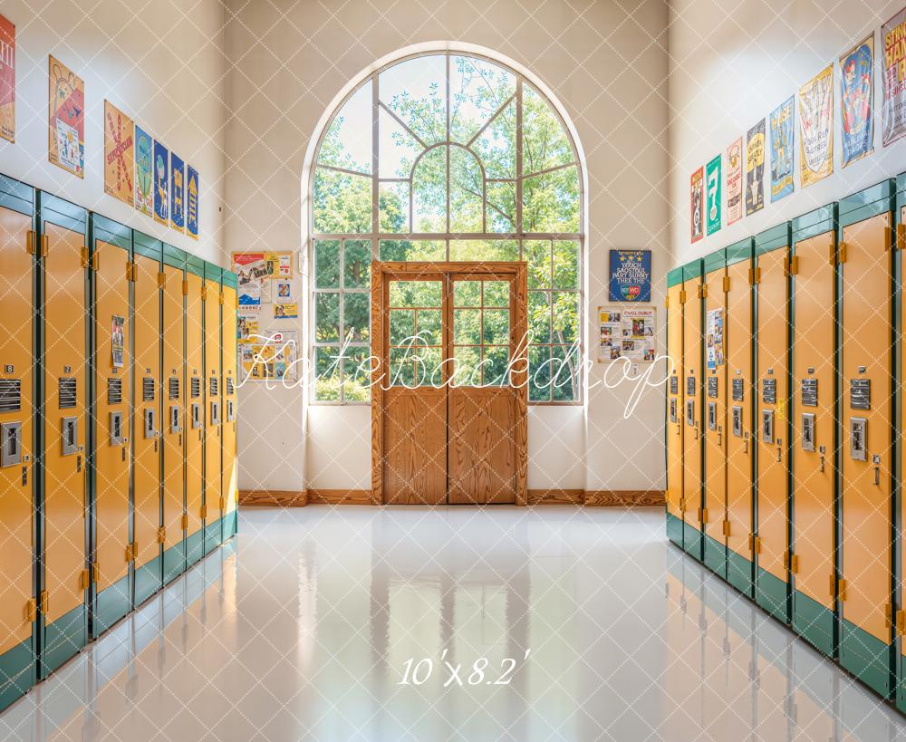 Kate Back To School Schließfächer Fenster Helles Licht Hintergrund Entworfen von Emetselch - Kate Backdrop.de
