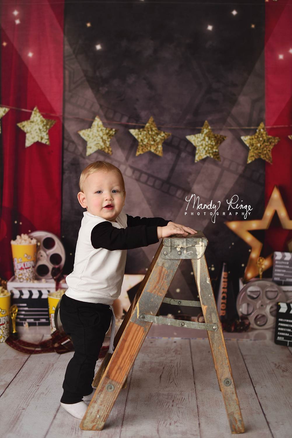 Kate Film Nacht Hintergrund roter Vorhang Geburtstag von Mandy Ringe Photography - Kate Backdrop.de