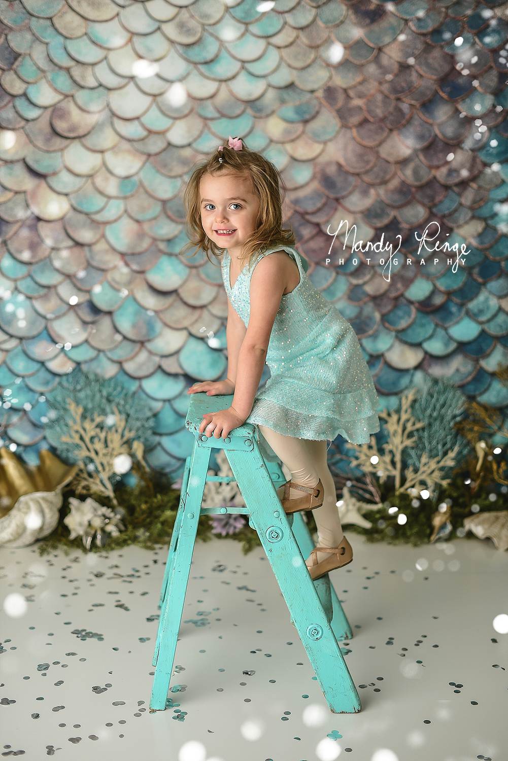 Kate Sommer Meerjungfrau Schuppen Wandhintergrund von Mandy Ringe Fotograf - Kate Backdrop.de
