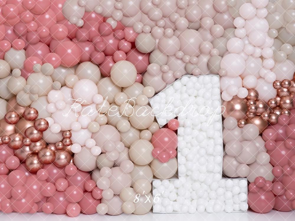 Kate Erste Geburtstag Ballonwand Rosa Creme Hintergrund Entworfen von Kerry Anderson - Kate Backdrop.de
