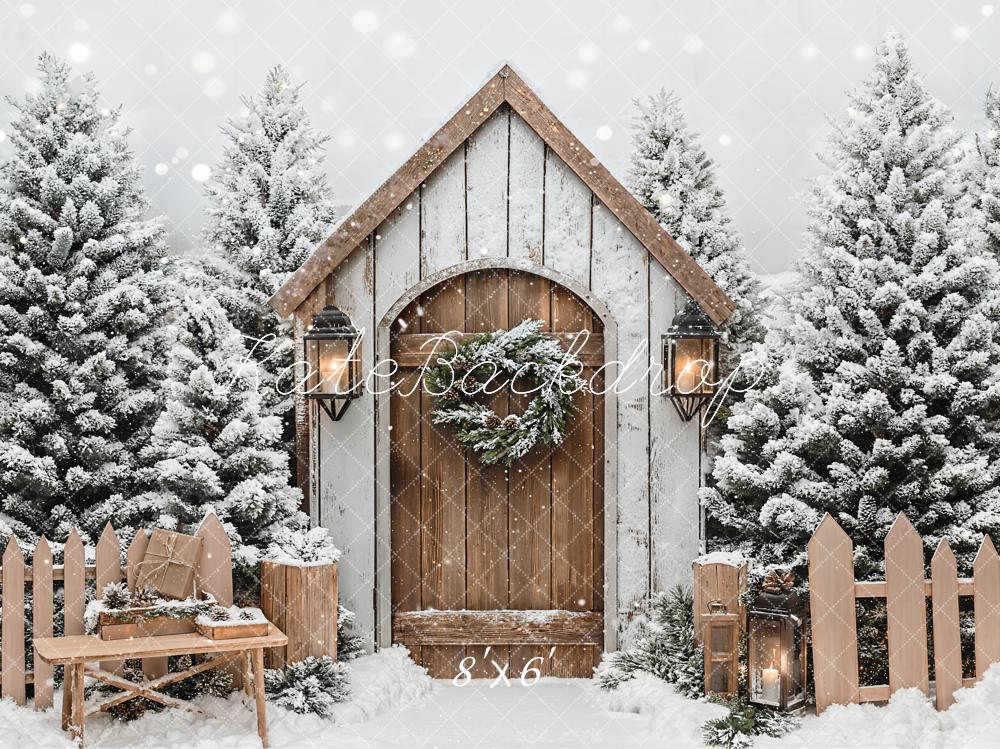 Kate Winter Hütte Schneebedeckte Tannen Rustikal Hintergrund Entworfen von Emetselch - Kate Backdrop.de