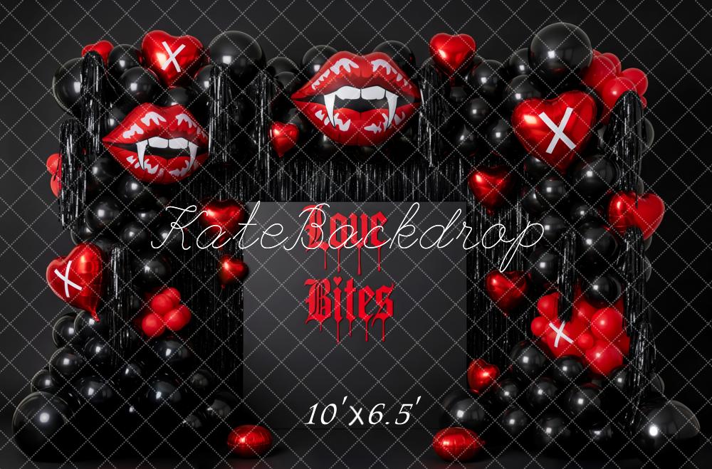 Kate Halloween Vampir Lippen Ballons Schwarz Rot Hintergrund Entworfen von Patty Roberts