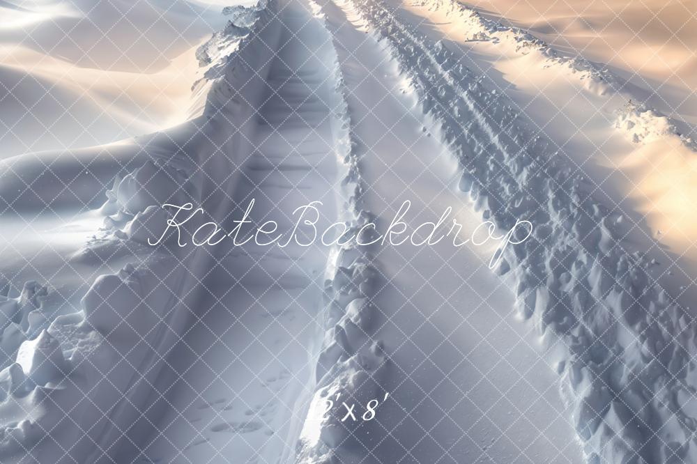 Kate Winter Schneespuren Road Weiß Fleece Hintergrund Entworfen von Emetselch - Kate Backdrop.de