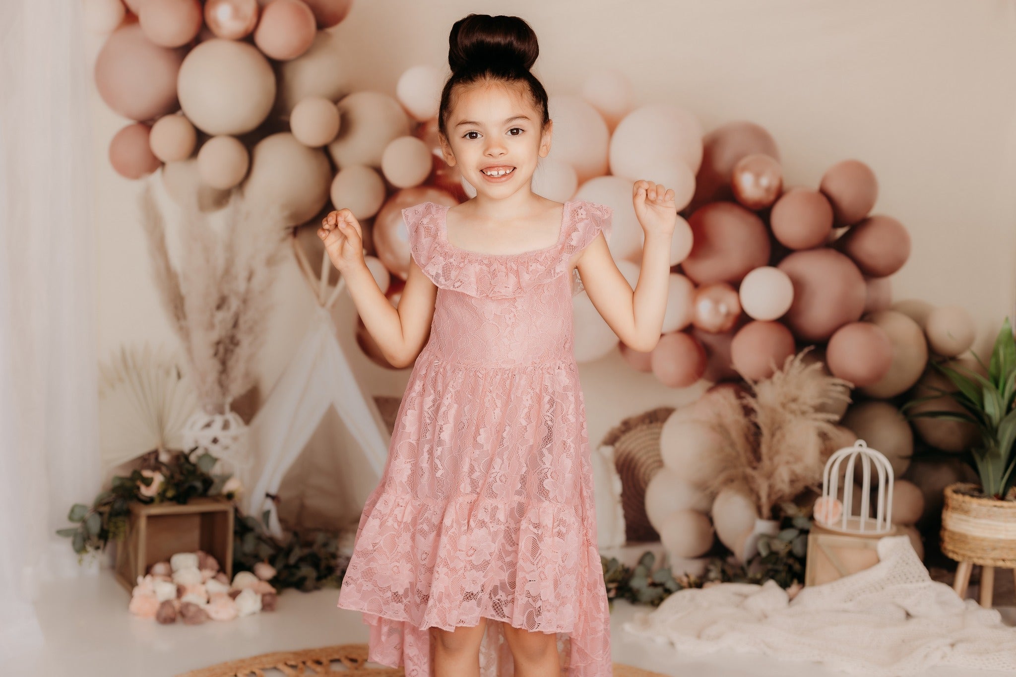 Kate Boho Luftballons Zelt Frühling Mädchen rosa Hintergrund Geburtstag von Mandy Ringe Photography - Kate Backdrop.de