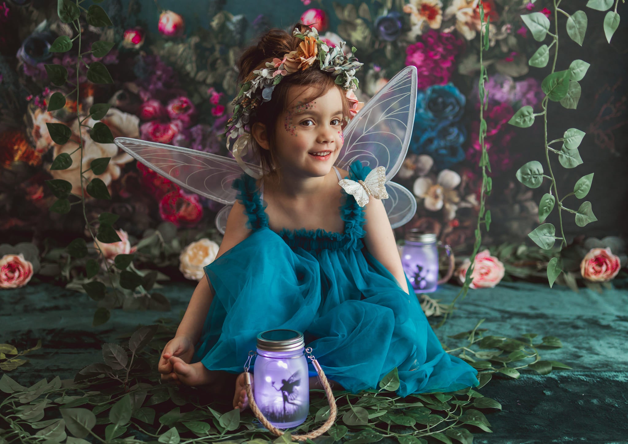 Kate Fine Art Oil Painterly floral Dark Teal Hintergrund von Mini MakeBelieve - Kate Backdrop.de