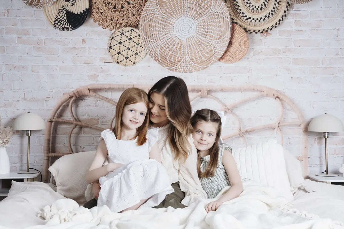 Kate Boho Kopfteil mit Körben als Hintergrund von Mandy Ringe Photography - Kate Backdrop.de