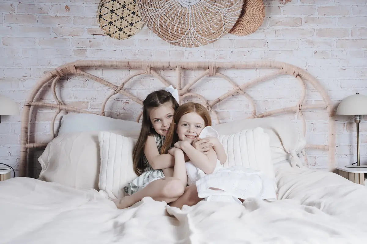 Kate Boho Kopfteil mit Körben als Hintergrund von Mandy Ringe Photography - Kate Backdrop.de