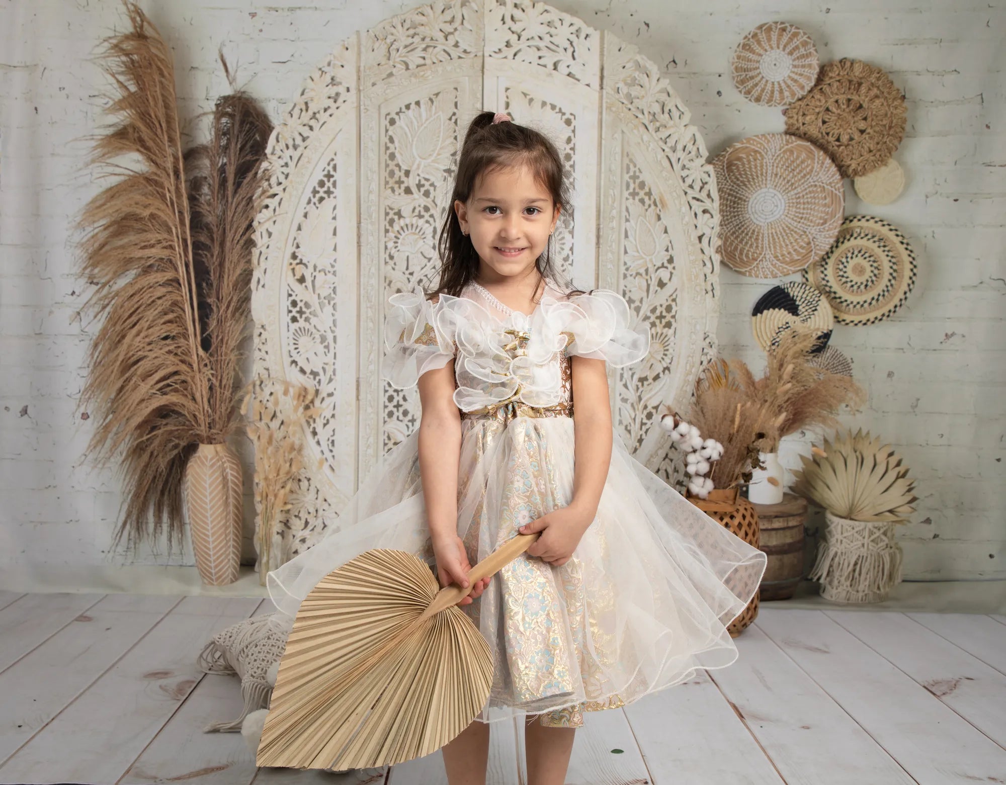 Kate Boho Pampasgras Fleece Hintergrund Entworfen von Mandy Ringe - Kate Backdrop.de