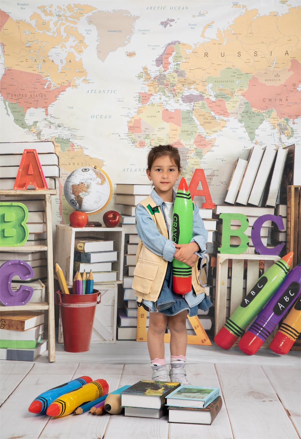 Kate Zurück zu Schule Weltkarte Buch Regal Hintergrund von Emetselch - Kate Backdrop.de