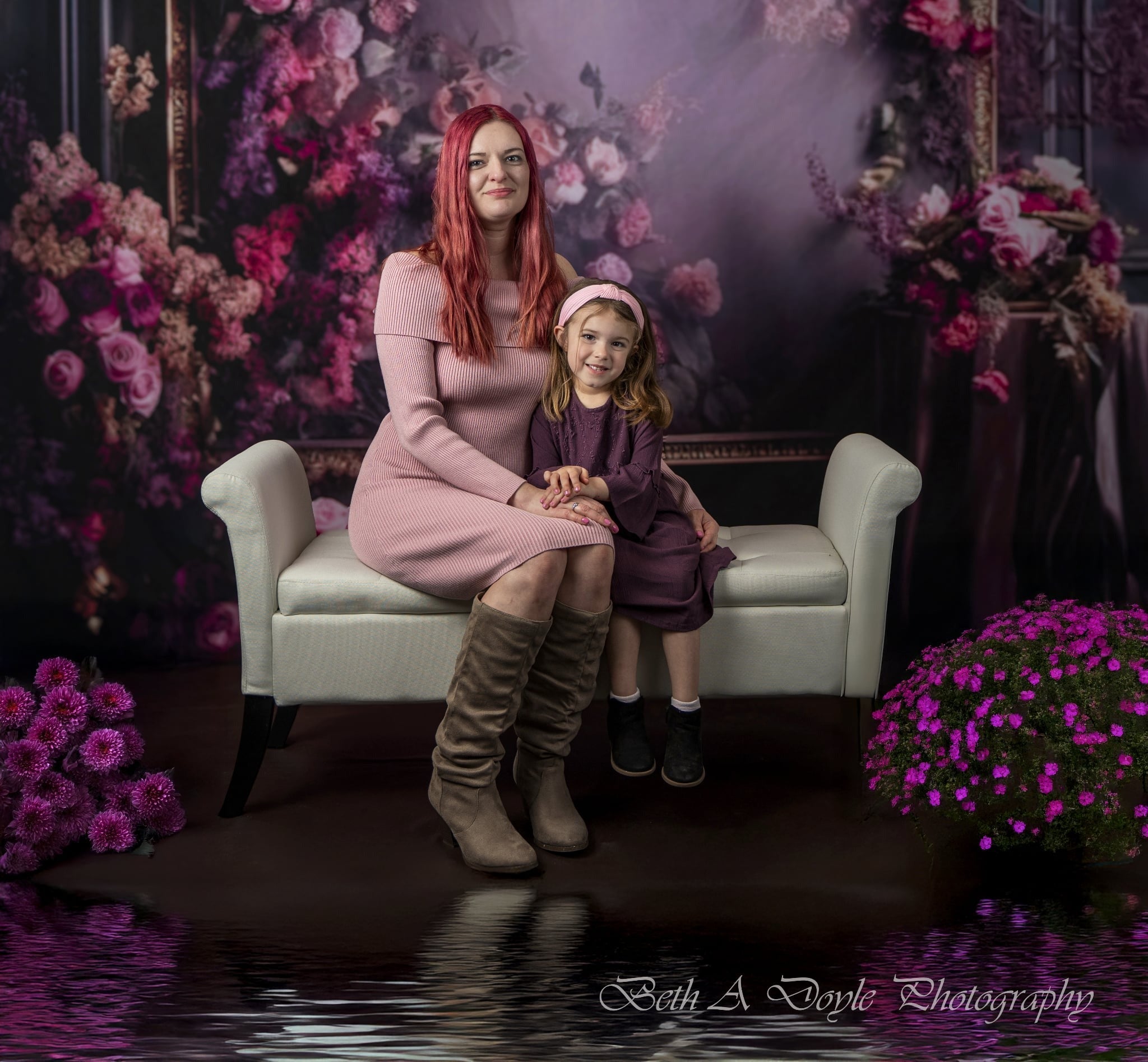 Kate Painterly Fine Art Purple Floral Zimmer Geburtstag Hochzeit Feier Hintergrund von Mini MakeBelieve - Kate Backdrop.de