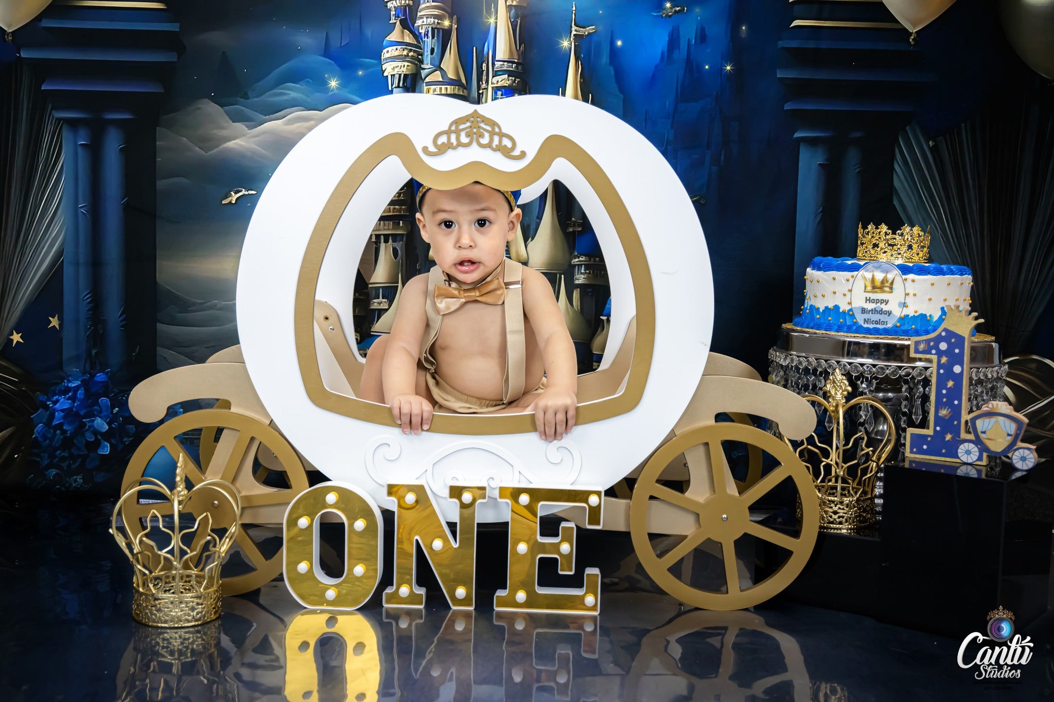 Kate Schloss Blau Prinz Geburtstag Hintergrund von Ashley Paul - Kate Backdrop.de