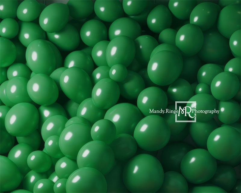 Kate Grüner Ballon Wand Hintergrund von Mandy Ringe Fotograf - Kate Backdrop.de