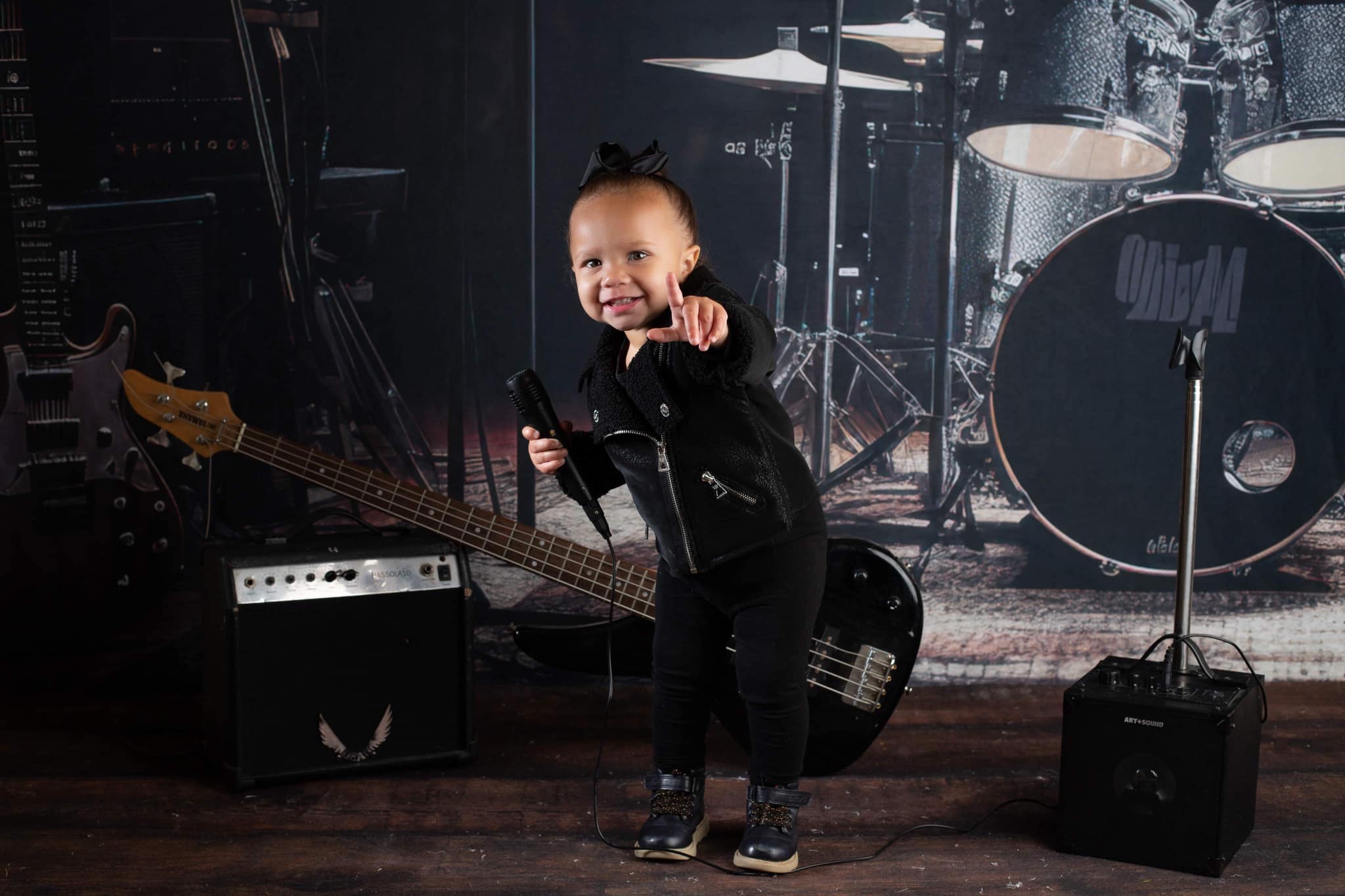 Kate Rockband Bühnenhintergrund von Mandy Ringe Fotograf - Kate Backdrop.de