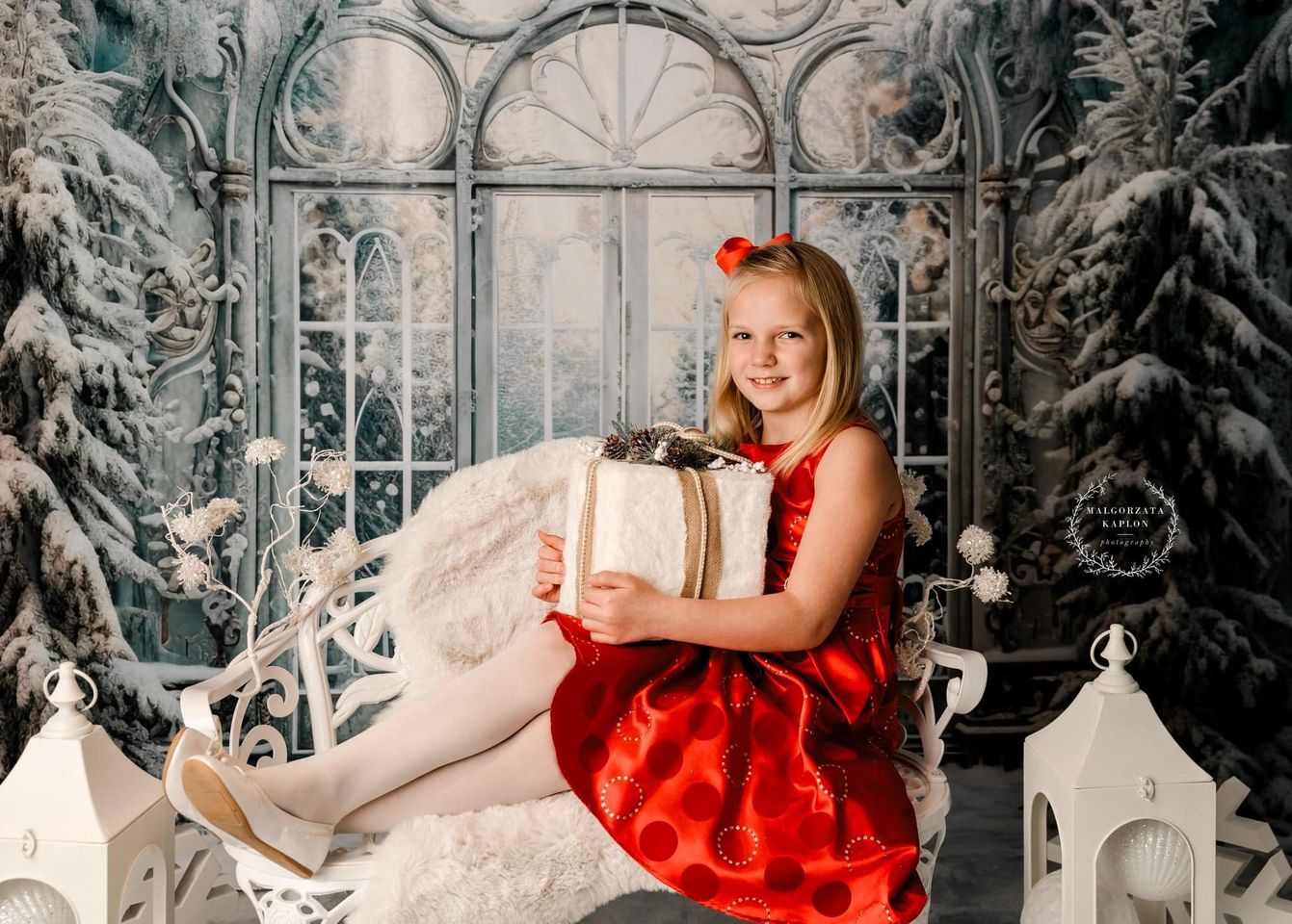 Kate Weihnachten Frosted Estate Gates Winter Hintergrund von Mini MakeBelieve - Kate Backdrop.de