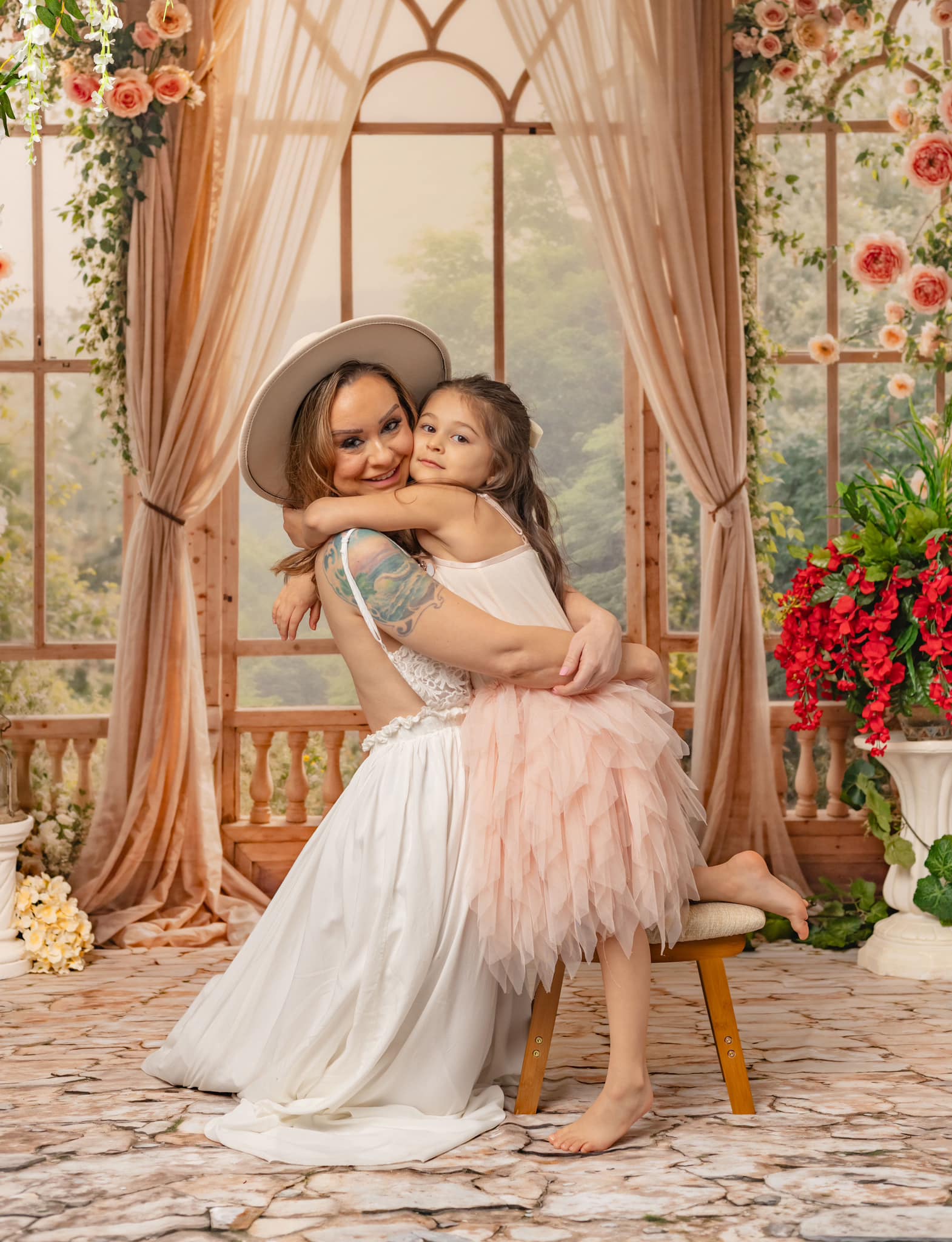 Kate Frühling Rosa Blumen Fenster Zimmer Hintergrund von Emetselch - Kate Backdrop.de