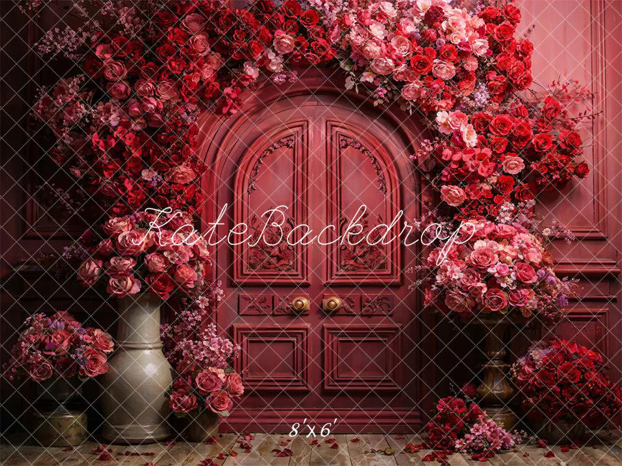 Kate Roter Valentinstag Blumen Metallbogen Hintergrund von Chain Photography