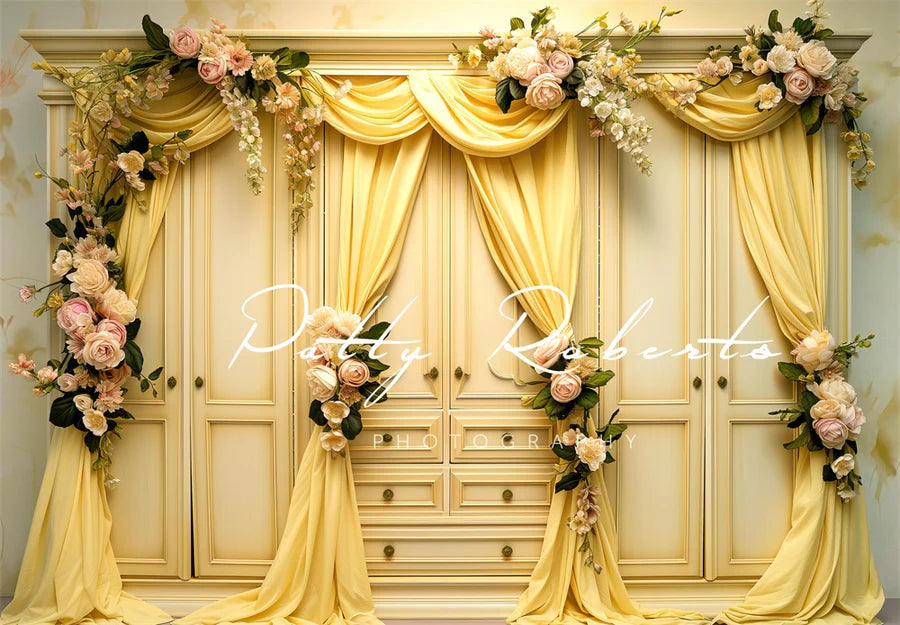 Kate Gelbe Garderobe Hintergrund von Patty Roberts - Kate Backdrop.de