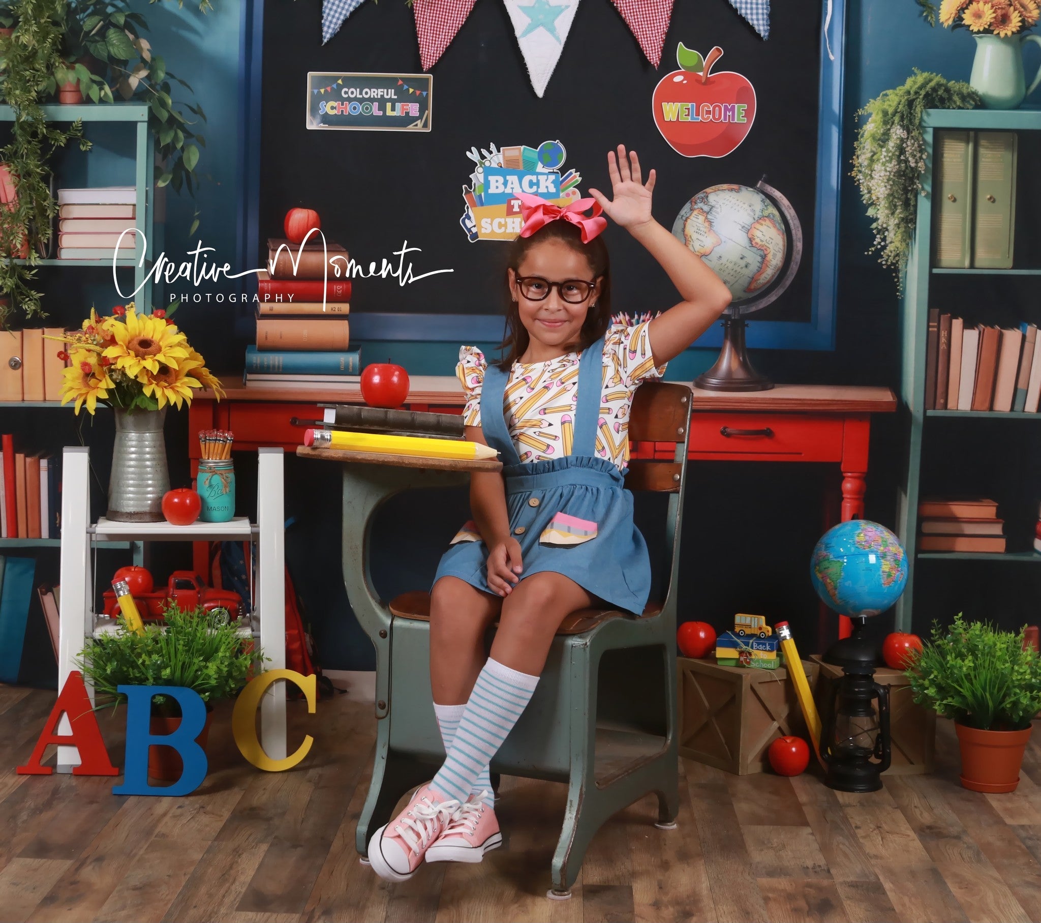 Kate Zurück zu Schule Hintergründe Buch Apfel Globus Schultafel Entworfen von Emetselch - Kate Backdrop.de