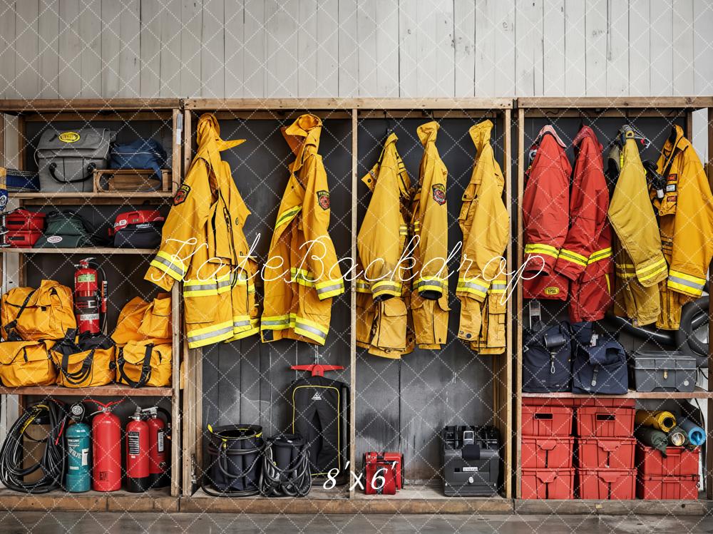 Kate Feuerwehr Lounge Schrank Rote Und Gelbe Kleidung Hintergrund Entworfenvon Emetselch - Kate Backdrop.de