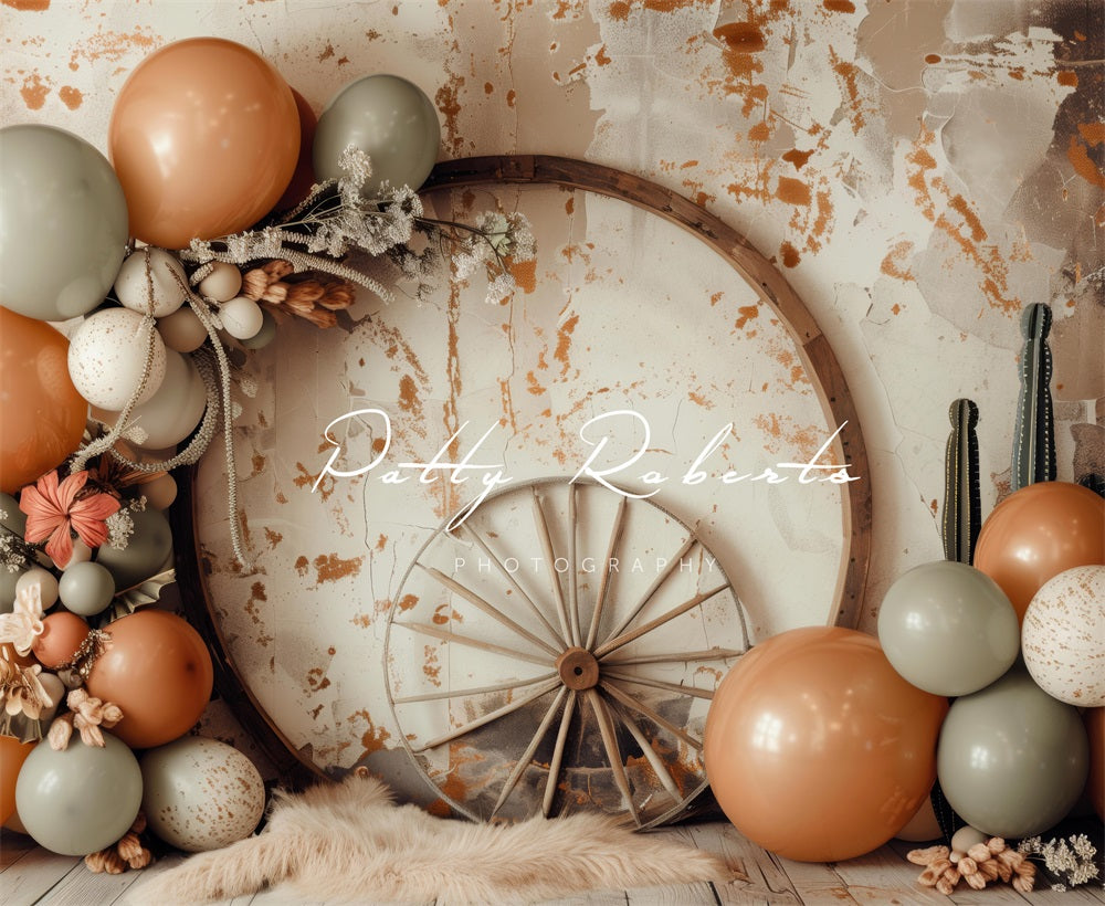 Kate Boho Wild West Bunte Ballon Holzrad kaputte Wand Hintergrund Entworfen von Patty Robert - Kate Backdrop.de