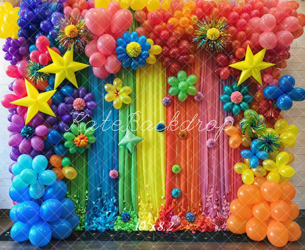 Kate Geburtstagstorte Zerschlagen Bunter Ballon Blumen Vorhang Hintergrund Entworfen von Emetselch