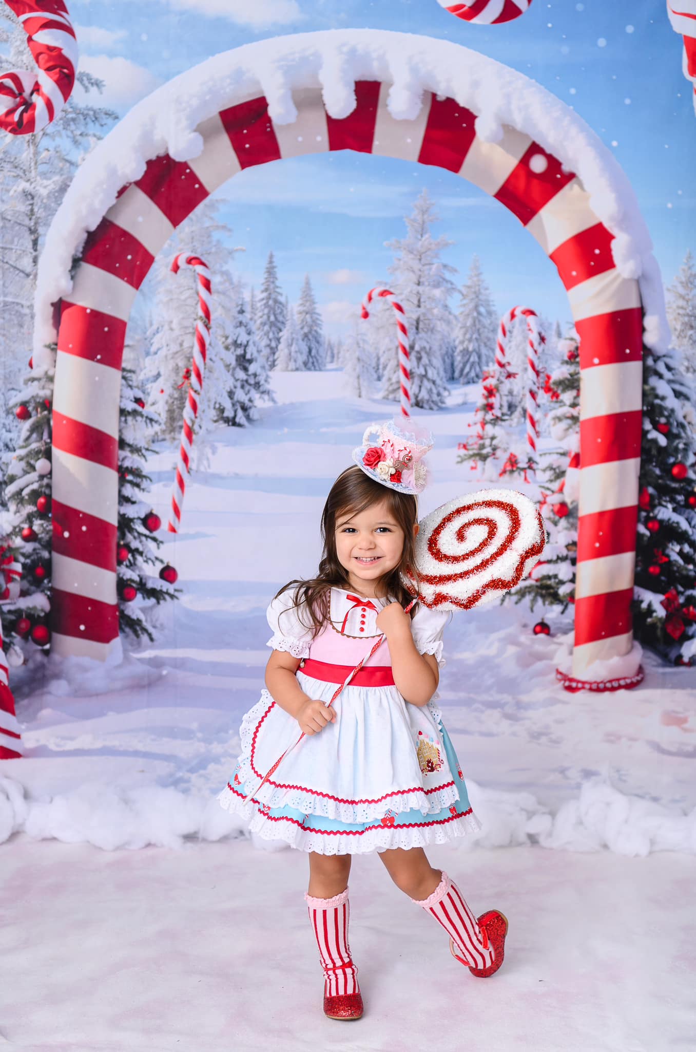Kate Winter Weihnachten Outdoor Wald Schnee Candy Bogen Hintergrund entworfen von Chain Photography - Kate Backdrop.de