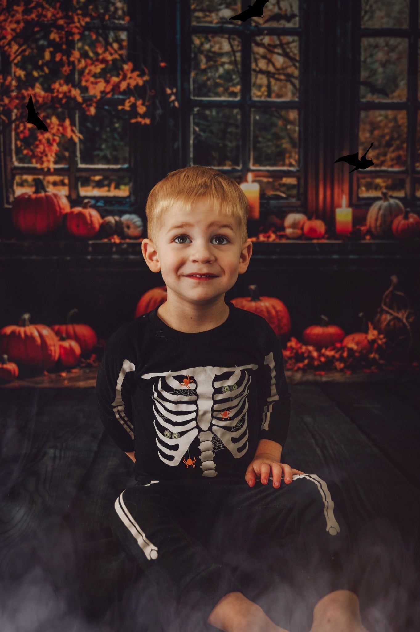 Kate Herbst-Halloween-Kürbis Schwarzes gewölbtes Fenster Hintergrund+Dunkelbrauner Fischgrätenholzboden Hintergrund - Kate Backdrop.de