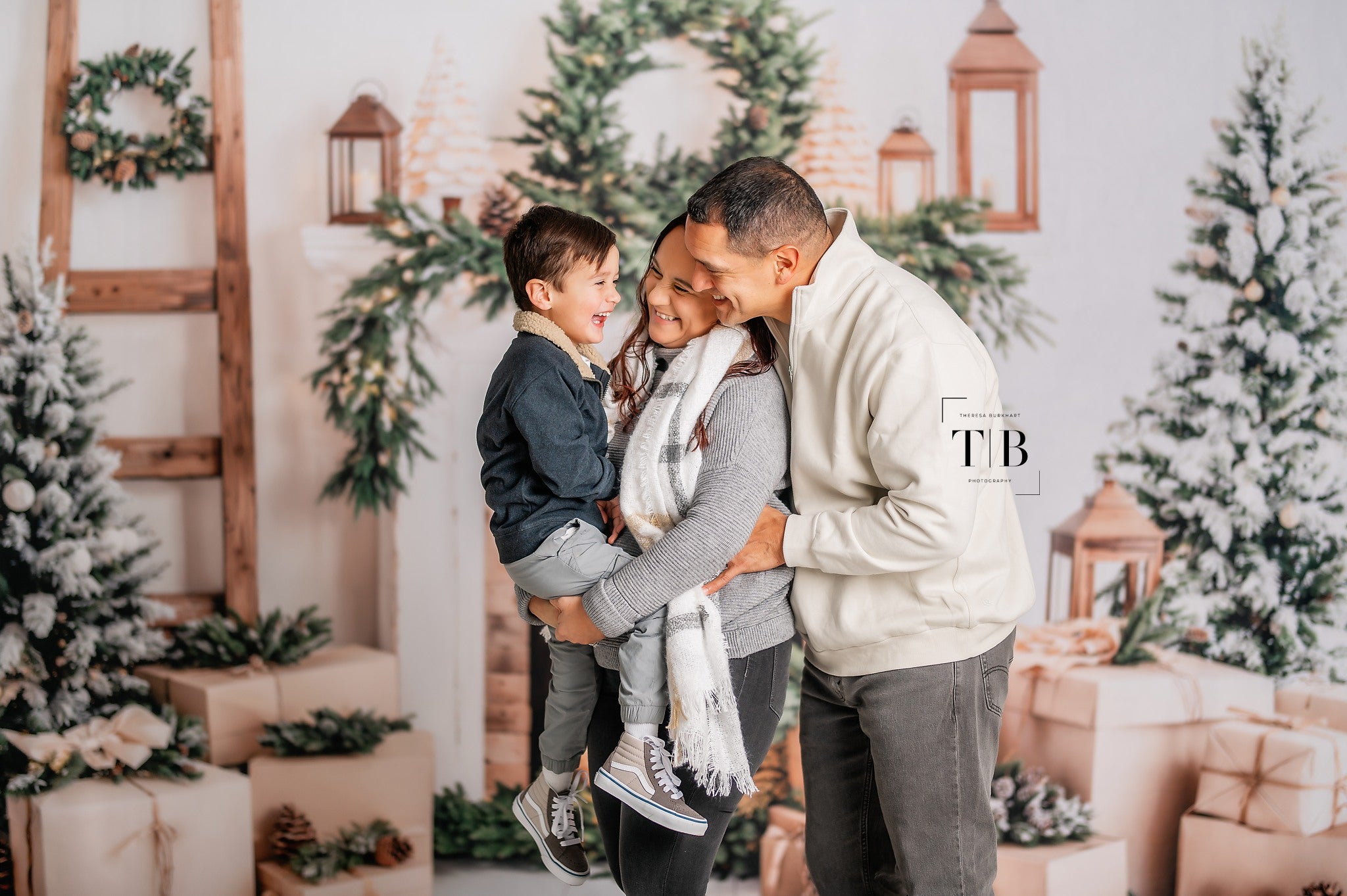 Kate Weihnachten baum Weißer Kamin Geschenkbox Hintergrund entworfen von Emetselch - Kate Backdrop.de