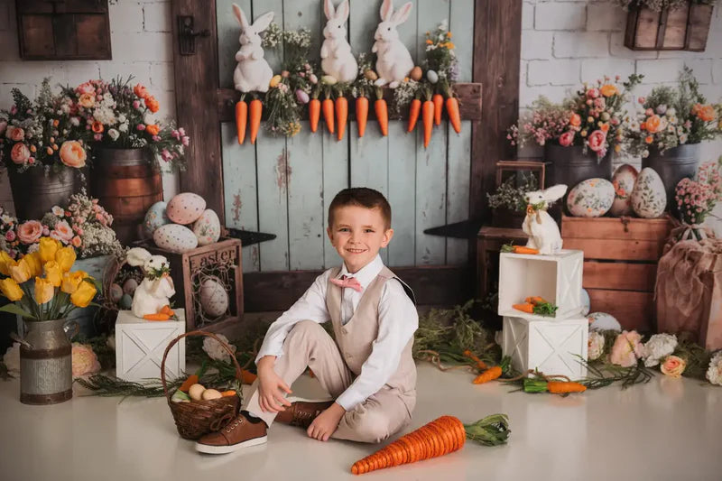 Kate Ostern - Ei Hase Möhren Holztür Hintergrund entworfen von Emetselch - Kate Backdrop.de
