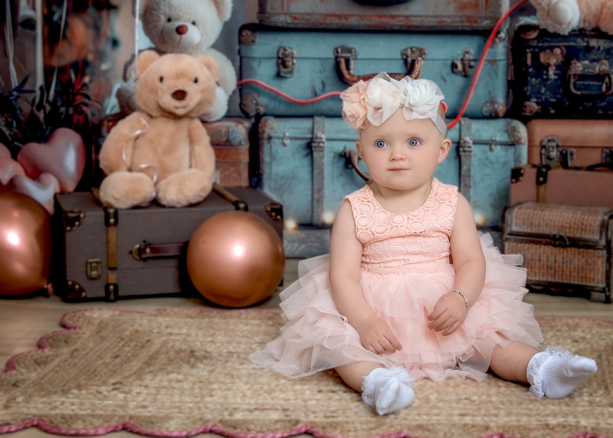 Kate Cake Smash Teddybär Koffer Luftballon Hintergrund Von Laura Bybee - Kate Backdrop.de