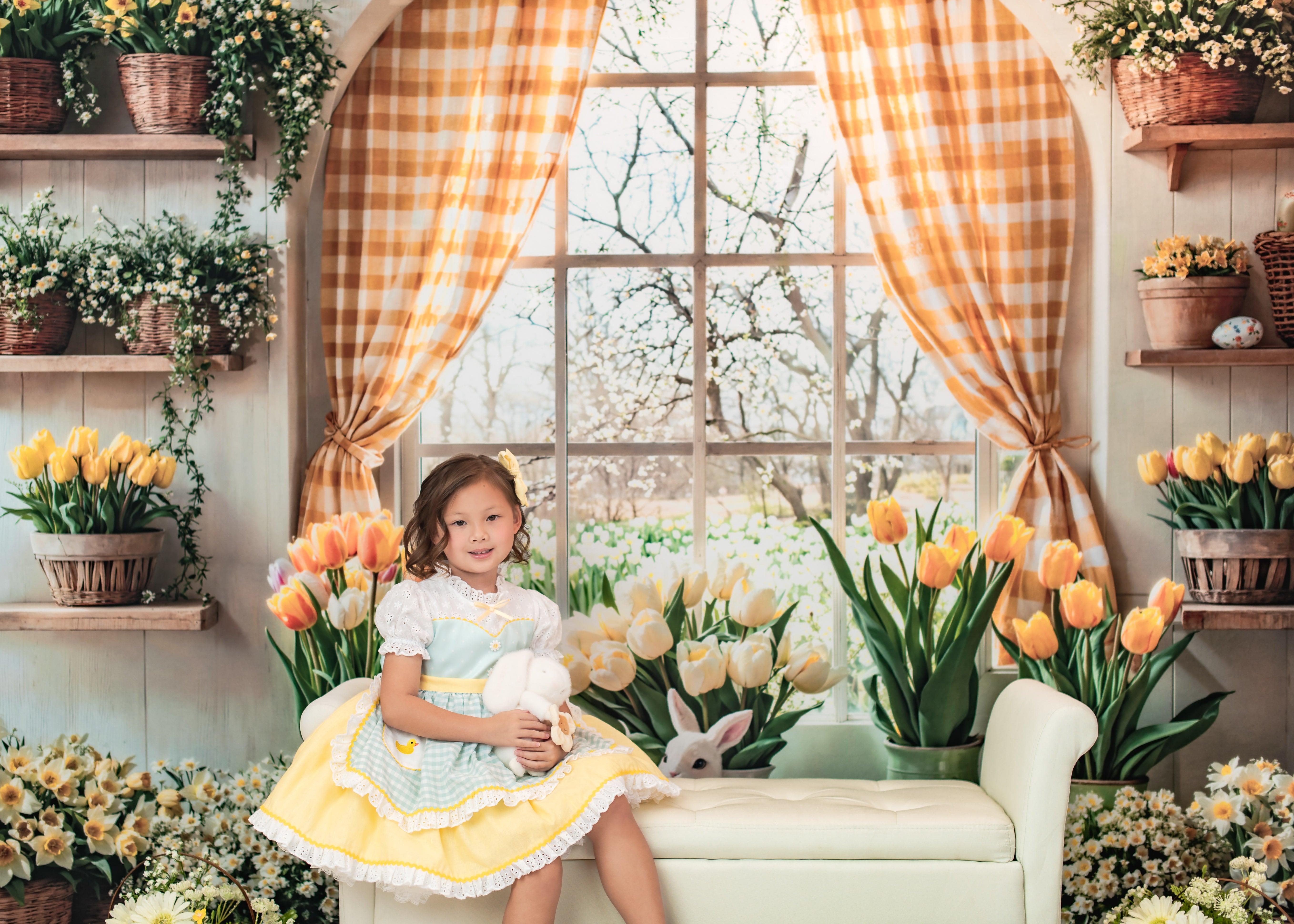 Kate Ostern Hase Blumen Fenster Vorhang Hintergrund entworfen von Emetselch - Kate Backdrop.de