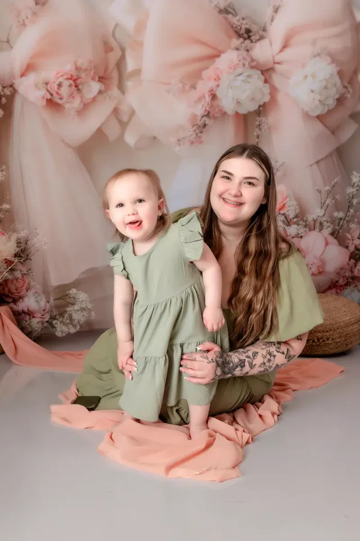 Kate Hochzeit Pfirsich Blumen Schleife Hintergrund entworfen von Emetselch - Kate Backdrop.de