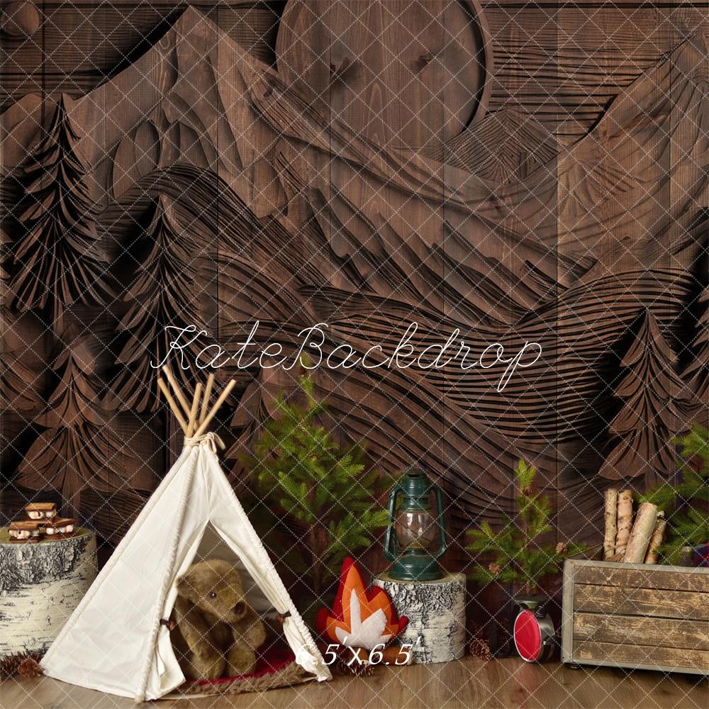 Kate Campingplatz Wald-Tipi Geschnitzte Wand Hintergrund von Mandy Ringe Fotografie - Kate Backdrop.de