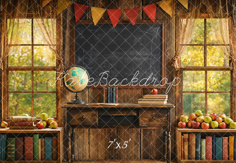 Kate Graduation Klassenzimmer zurück zu Schule Chalkboard Fenster Bücherregal Hintergrund entworfen von Emetselch - Kate Backdrop.de