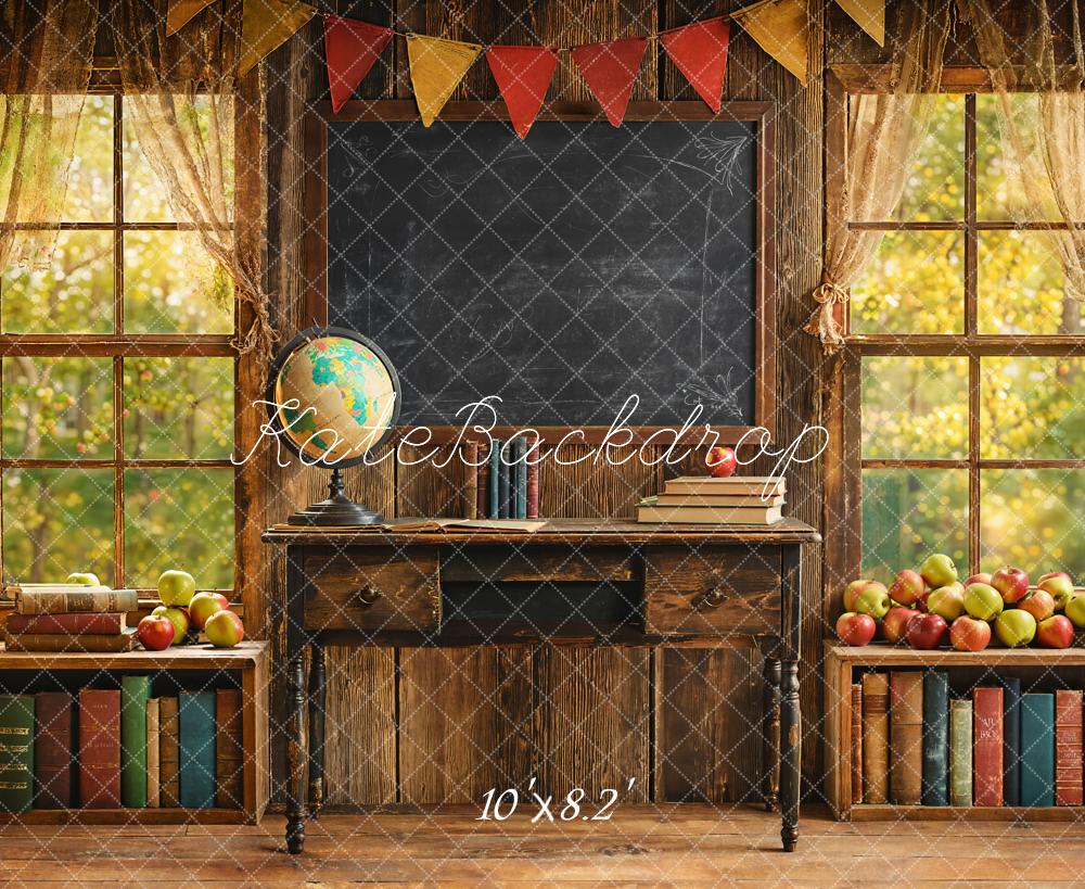 Kate Graduation Klassenzimmer zurück zu Schule Chalkboard Fenster Bücherregal Hintergrund entworfen von Emetselch - Kate Backdrop.de