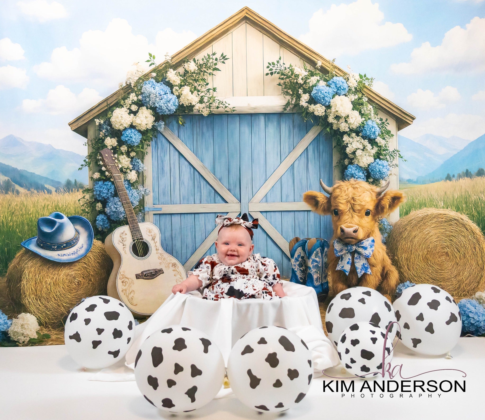 Kate Sommer Land im Freien Scheune Blumen Kuh Hintergrund von Ashley Paul - Kate Backdrop.de