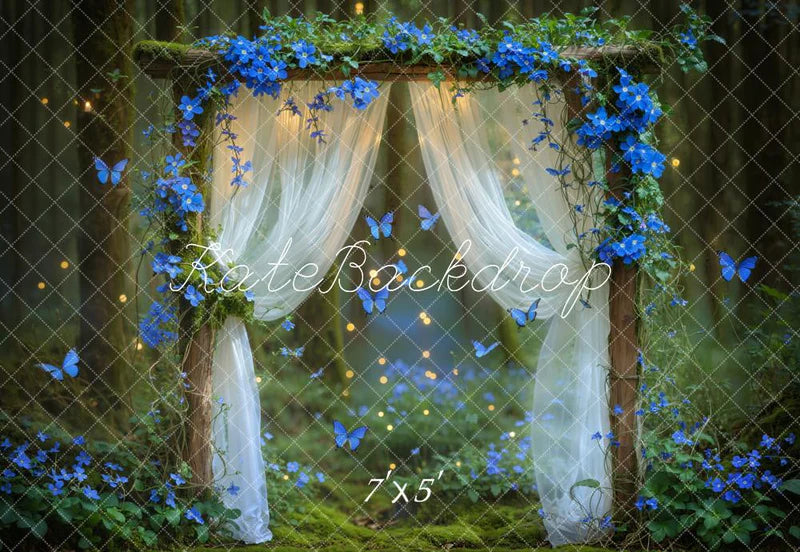 Kate Fairy Wald Blau Blumenbogen Schmetterlinge Hintergrund entworfen von Emetselch - Kate Backdrop.de