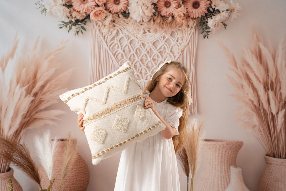 Kate Boho Makramee Pampasgras Beige Hintergrund Entworfen von Emetselch