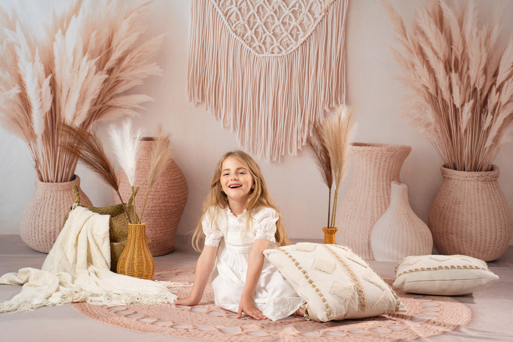 Kate Boho Makramee Pampasgras Beige Hintergrund Entworfen von Emetselch